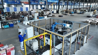 智能驅動，智造未來 黃山汽車零部件企業生產忙，機器人研發引領產業升級